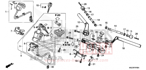 TUYAU DE GUIDON/PONT SUPERIEUR CBR500RAD de 2013